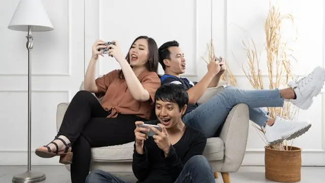 Apps & Games
